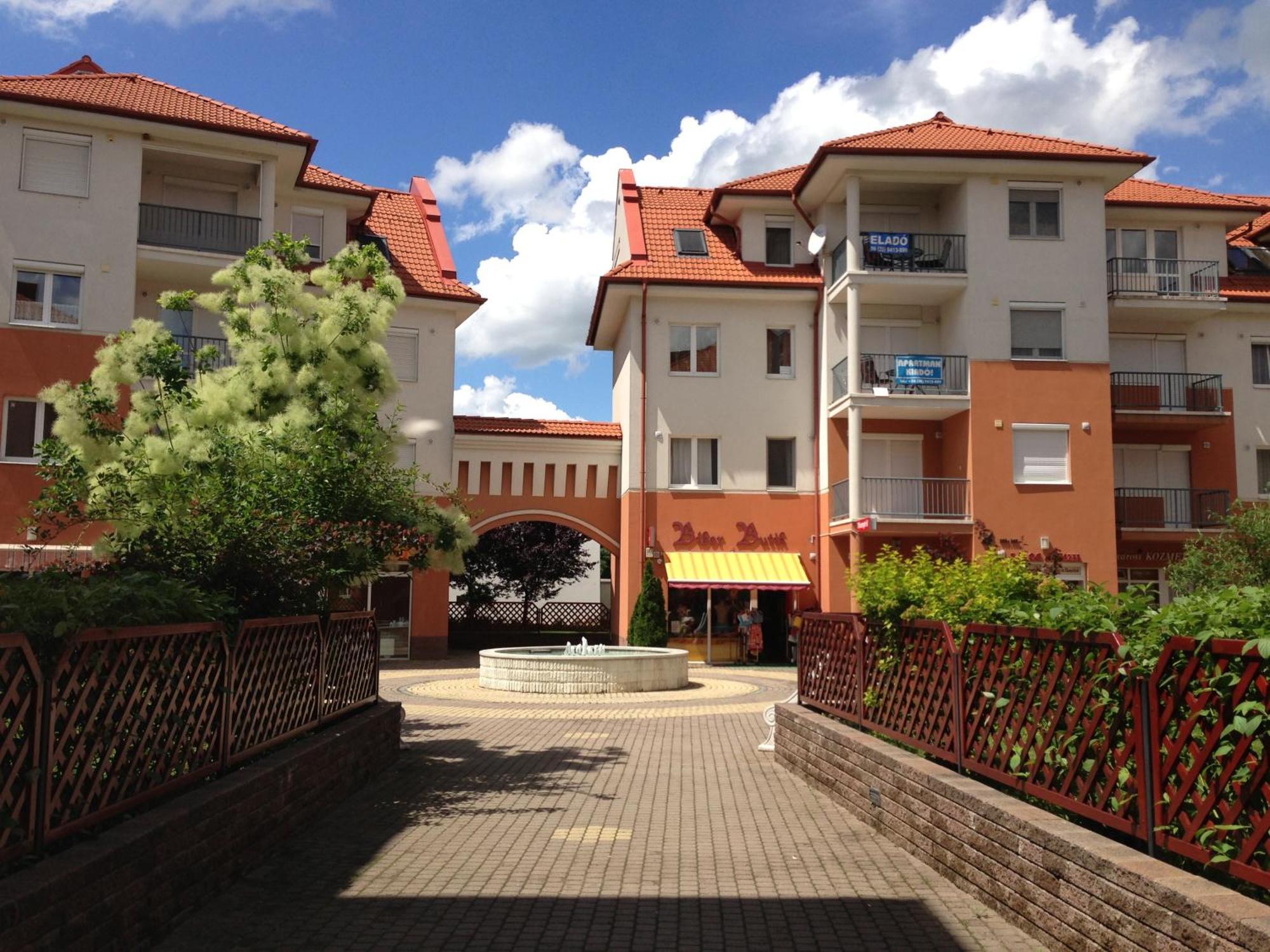 Tommy Apartman Hajdúszoboszló 外观 照片